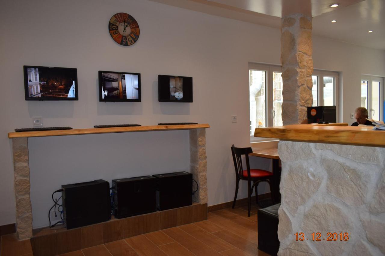 Hotel Lyonnais นีซ ภายนอก รูปภาพ